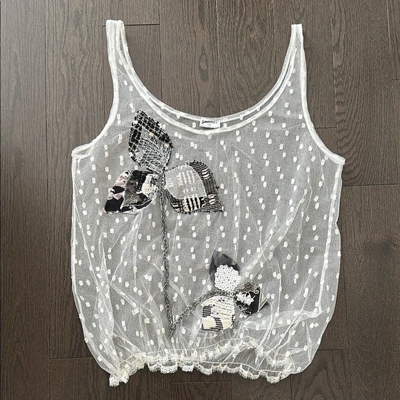 Chanel white mesh camisole - Picture 1 of 9